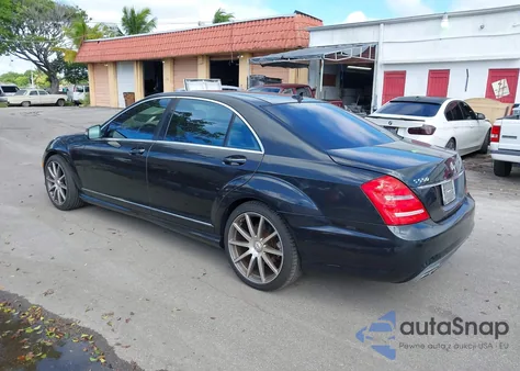 2011 Mercedes-Benz S 550 from USA, damaged, VIN WDDNG7BB4BA386594